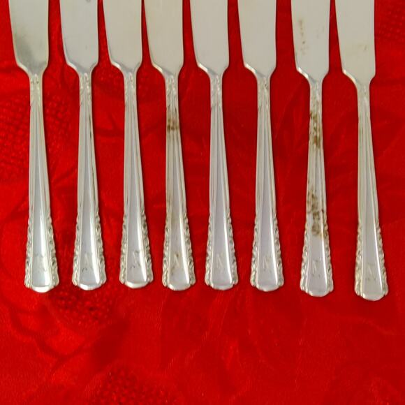 8X BS MAY QUEEN by Holmes & Edwards Silver Plate Butter Jam Spreaders - Picture 2 of 15